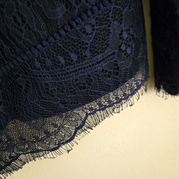 Magaschoni Vintage Unique Silver Beaded Trim Navy Lace Lightweight Jacket Size 8 - Picture 3 of 6